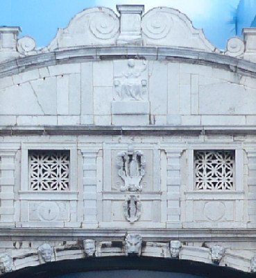 Venezia: Particolare del Ponte dei Sospiri