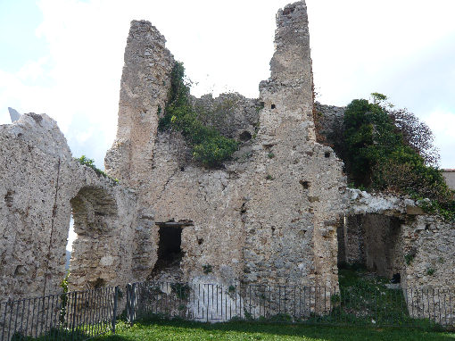 Ruderi del Castello Longobardo