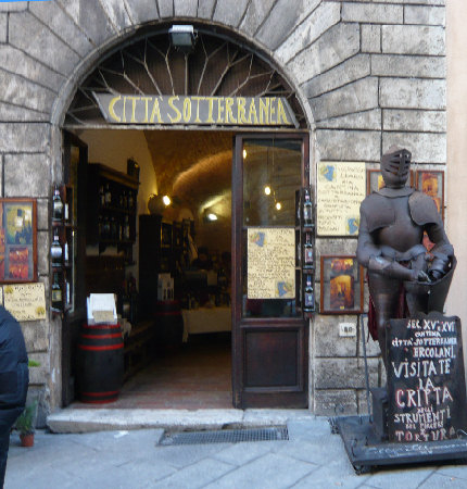 Ingresso alla città sotterranea di Montepulciano