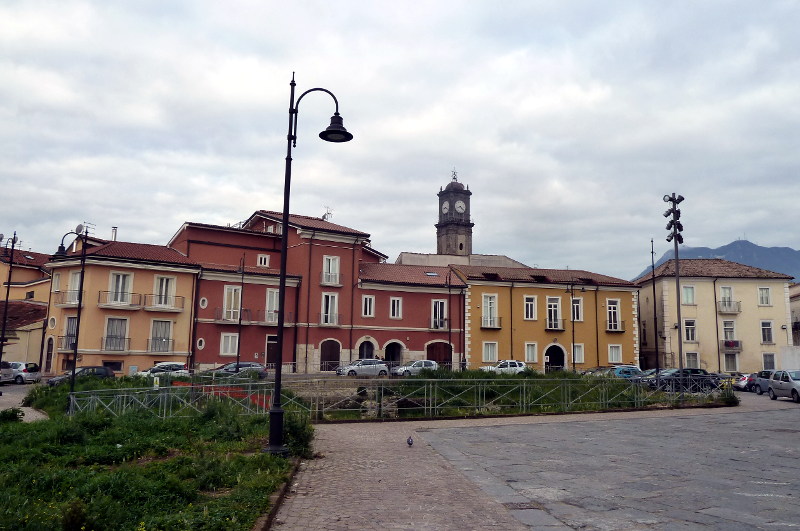 Avellino piazza Duomo