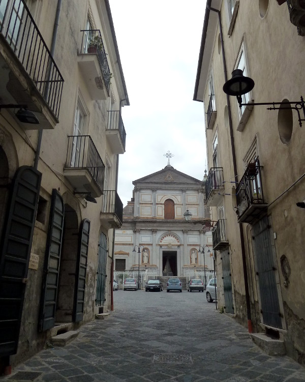 Duomo di Avellino e centro storico Avellin