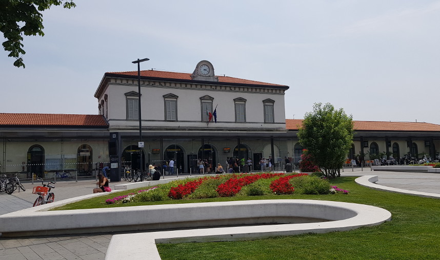Stazione ferroviaria di Bergamo