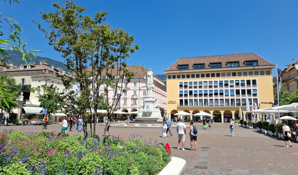  Bolzano foto Piazza Walther