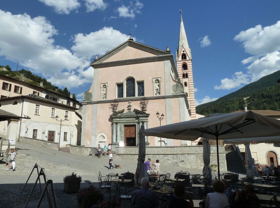 Bormio Chiesa collegiata dedicata ai Santi Gervasio e Protasio
