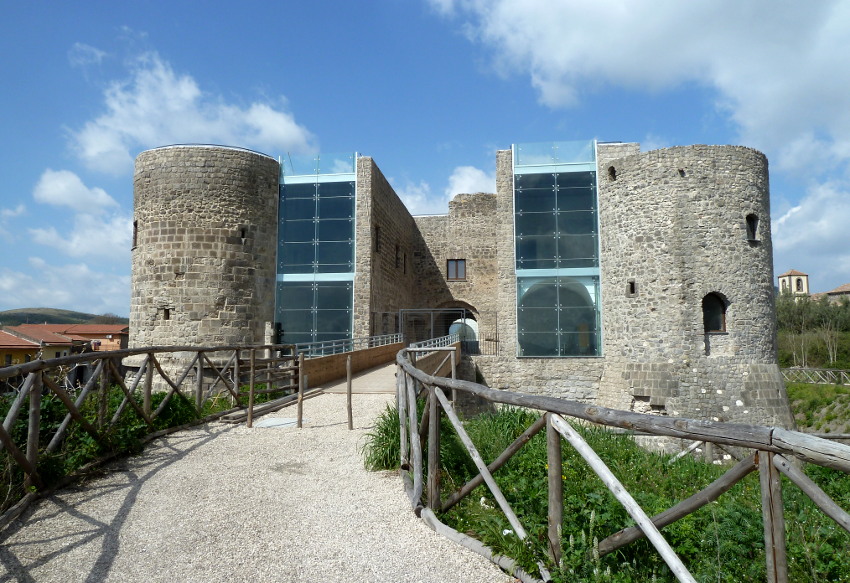 Calvi Risorta castello aragonese