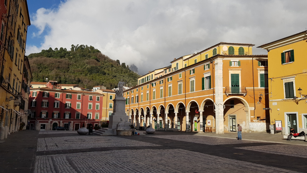 Carrara Piazza Alberica