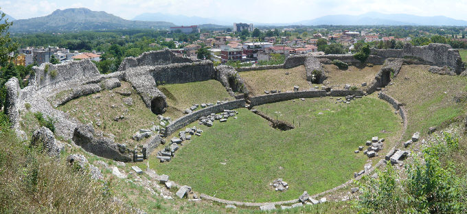 Anfiteatro romano di Cassino