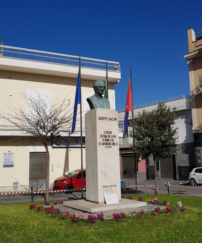 Cicciano statua Giuseppe Mazzini