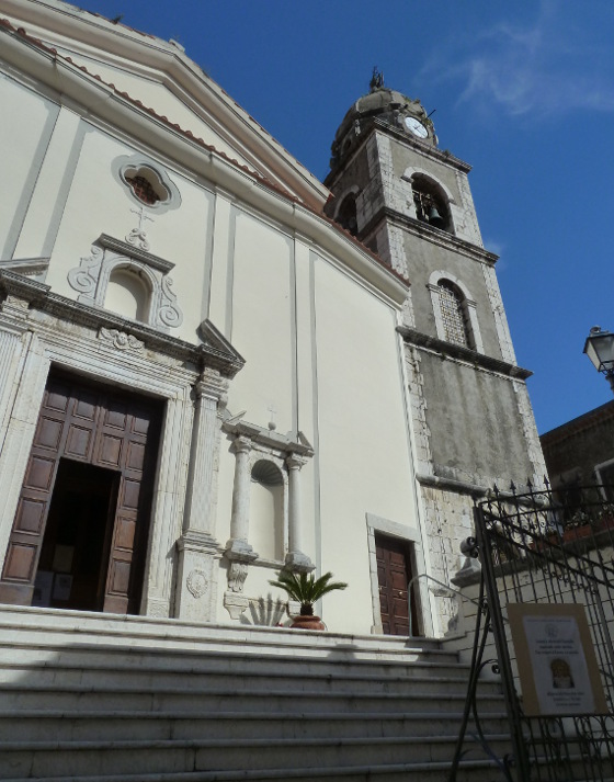 Cusano_Mutri Chiesa di San_Pietro e Paolo