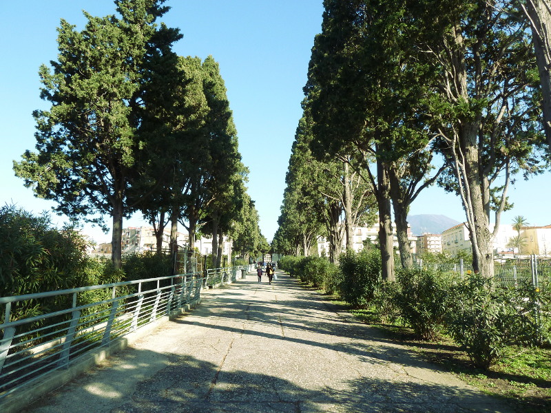 Viale ingresso scavi di Ercolano