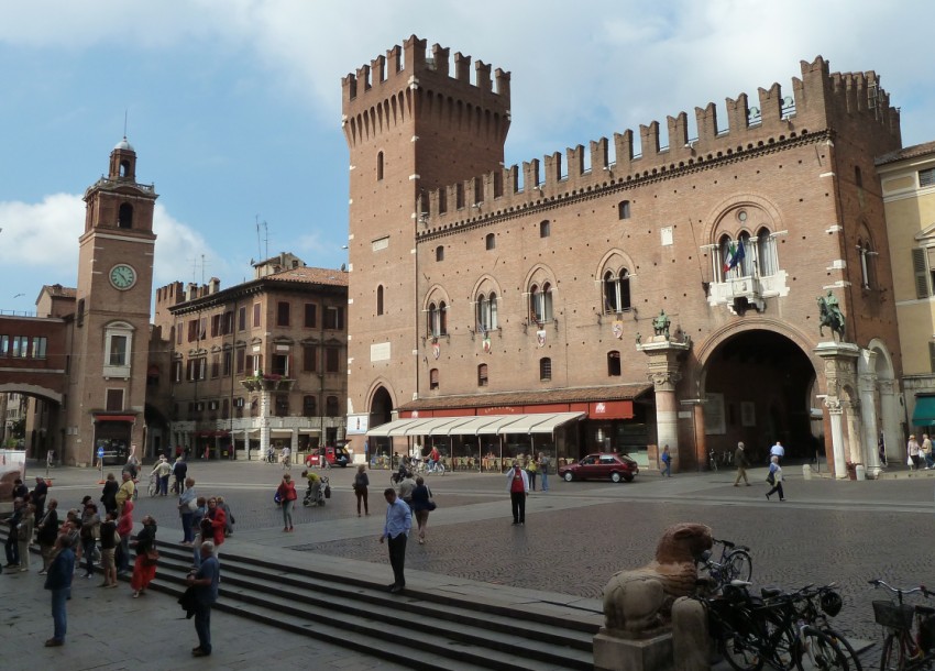 Palazzo_del_Municipio