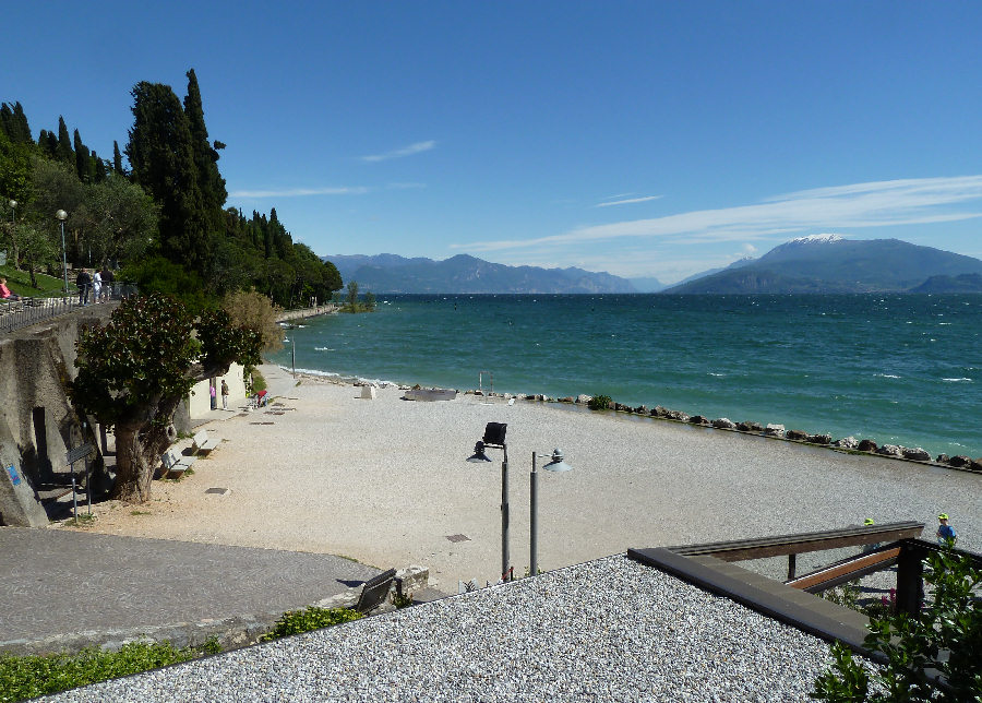 Sirmione Spiaggia Grifonr