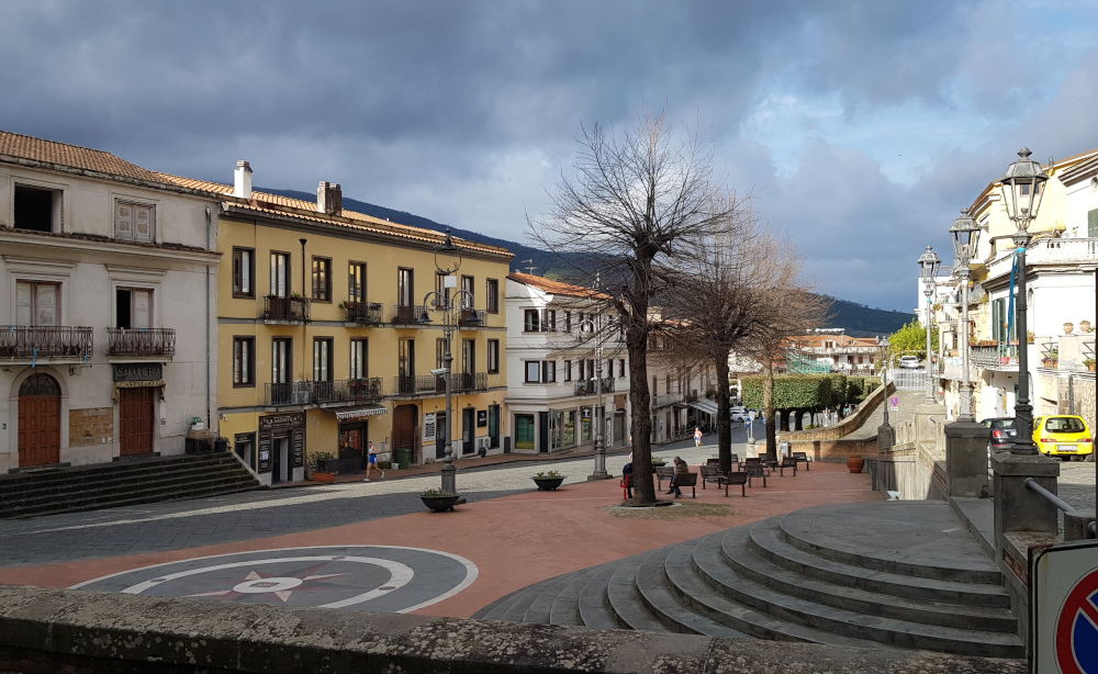 Lauro Piazza Municipio