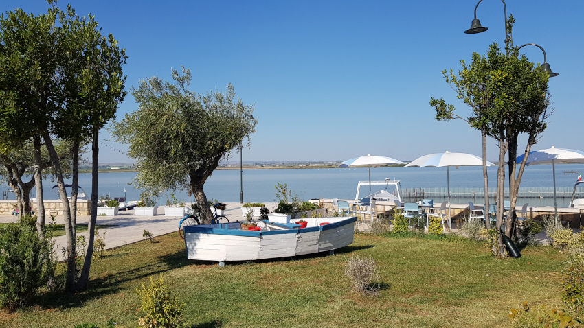 Lungolago di Lesina