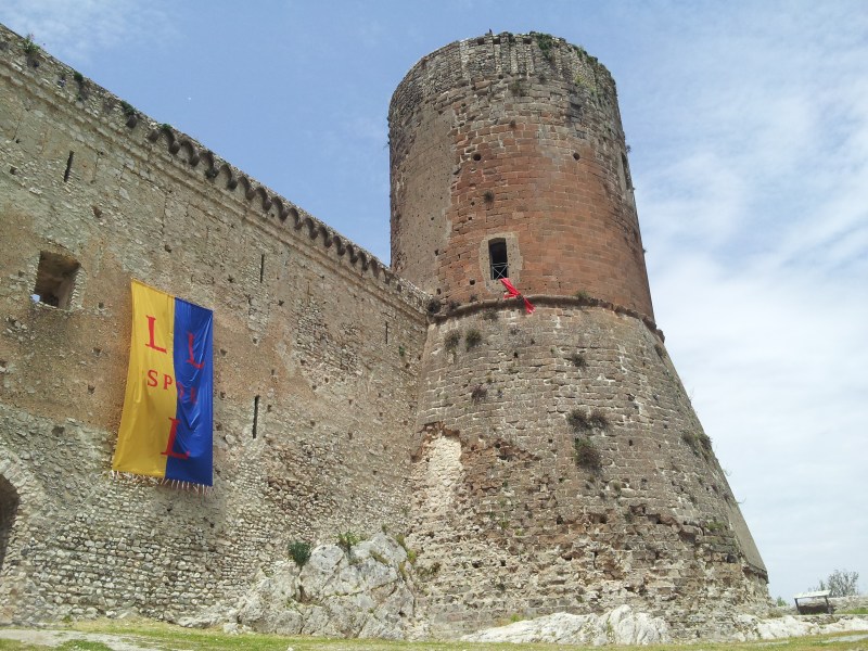 Castello aragonese di Lettere