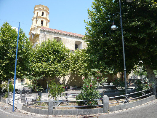 Piazzetta della citt di Lettere