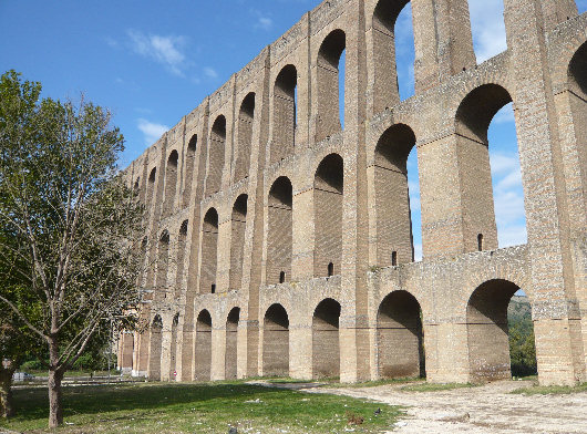 Acquedotto_Carolino di Vanvitelli