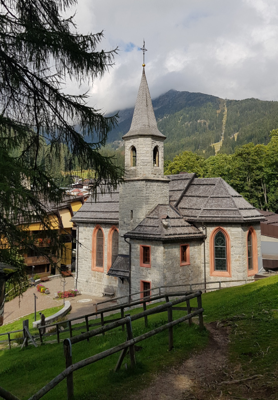 Madonna_di_Campiglio Chiesa di Santa_Maria_Antica