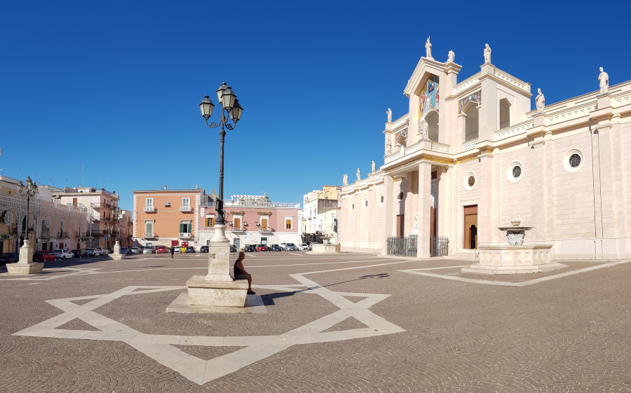 Manfredonia Piazza Papa Giovanni XXIII