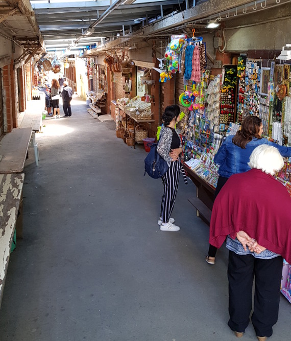 Fiera delle bancarelle del Santuario di Montevergine
