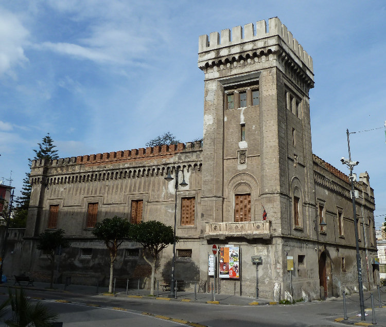 Palazzo e Torre Guerritore-Broya Nocera_Inferiore
