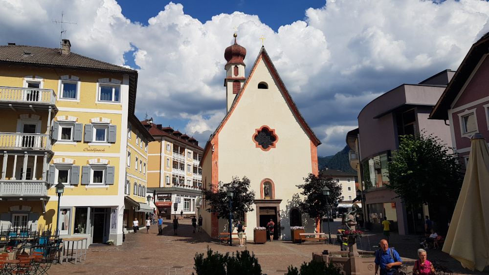 Ortisei la piazzetta