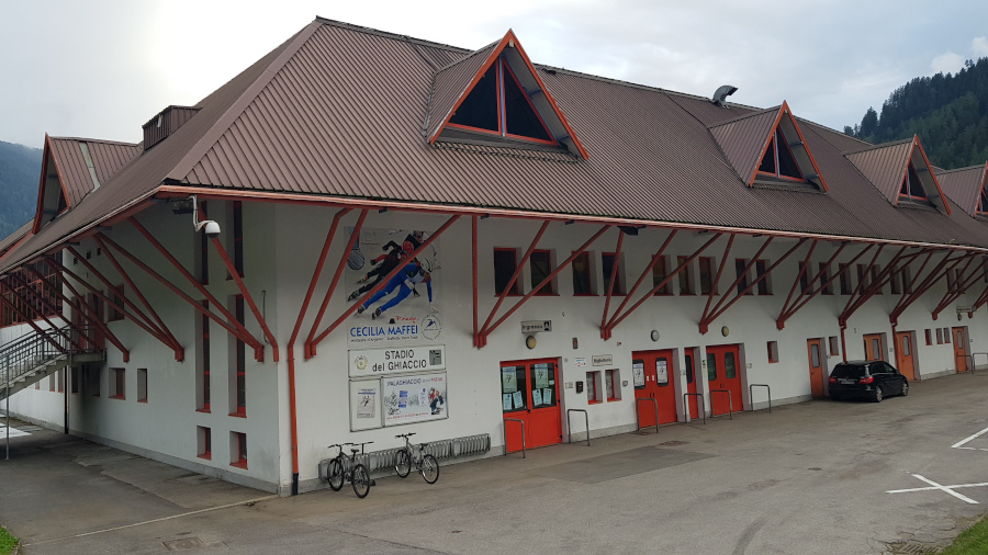 Pinzolo Stadio del Ghiaccio