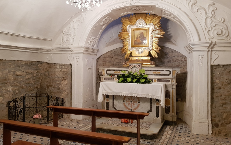 La cripta della chiesa di Santa Maria della Strada