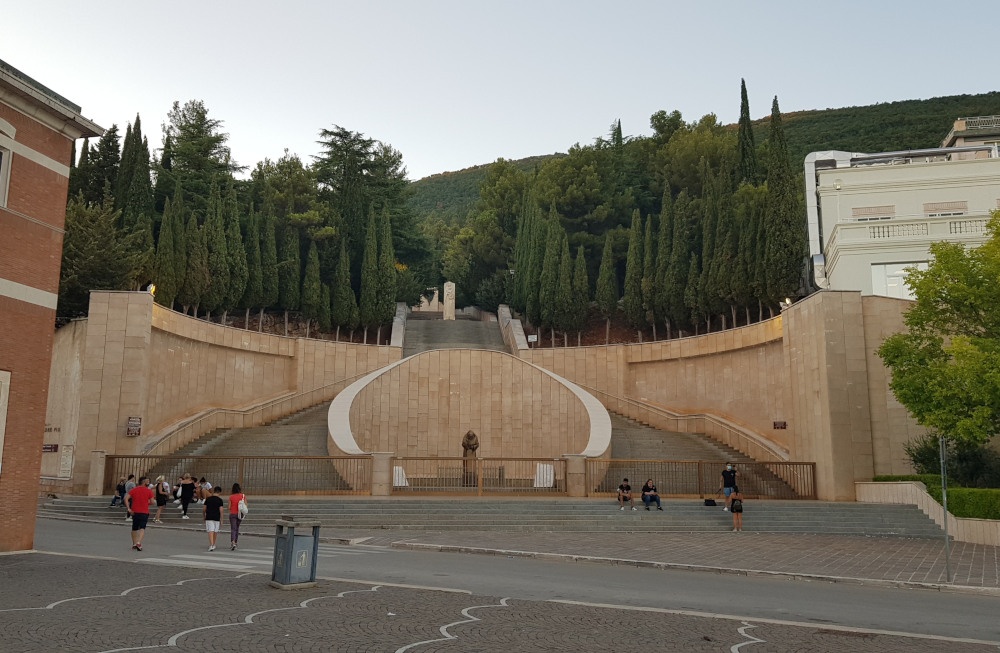 Via Crucis monumentale di SanGiovanni_Rotondo