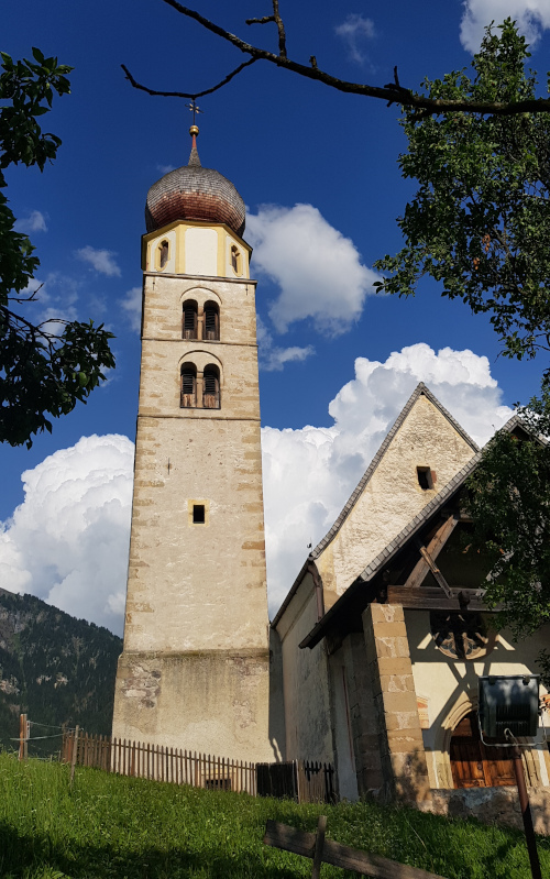 Siusi foto chiesa di San_Valentino