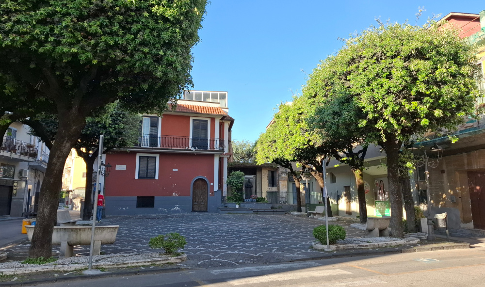 Striano Piazza IV Novembre