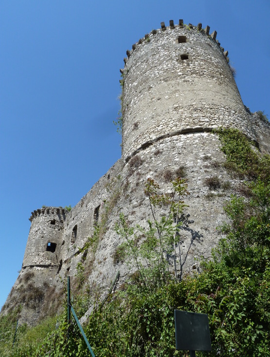 Castello di Vairano Patenora