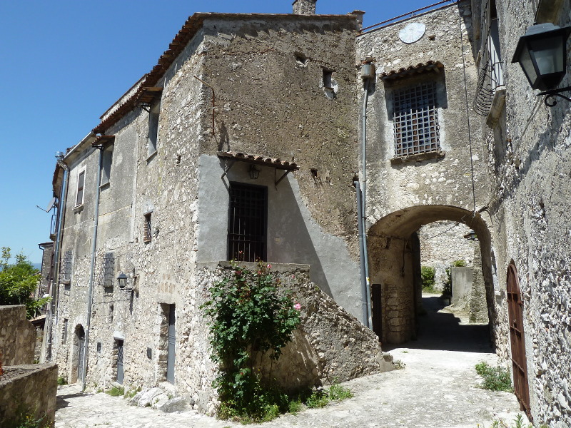 Vairano Patenora borgo medievale