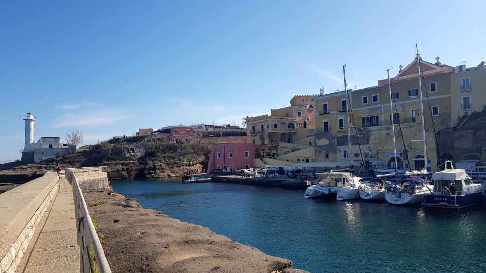 Ventotene Porto Romano