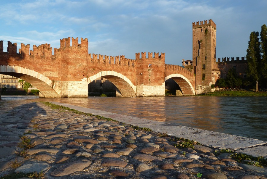 Ponte Castelvecchio Verona