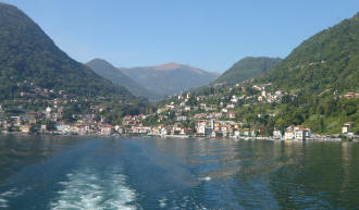 Foto Argegno vista dal lago
