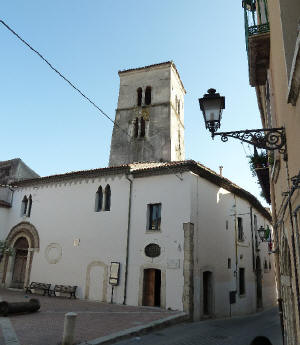 Bibblioteca Isernia