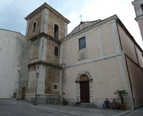 Isernia Chiesa_di_Santa_Chiara