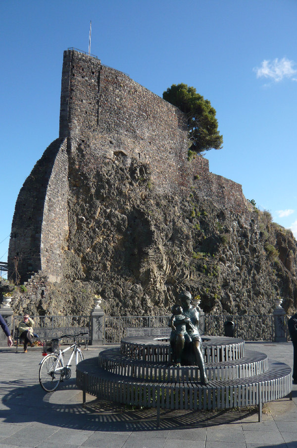 oto Castello di Aci_Castello