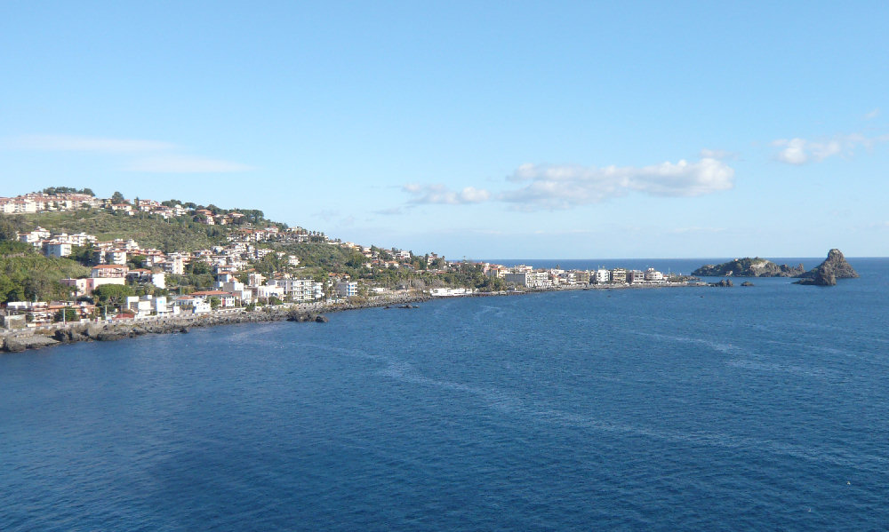 Veduta dal Castello di Aci_Castello