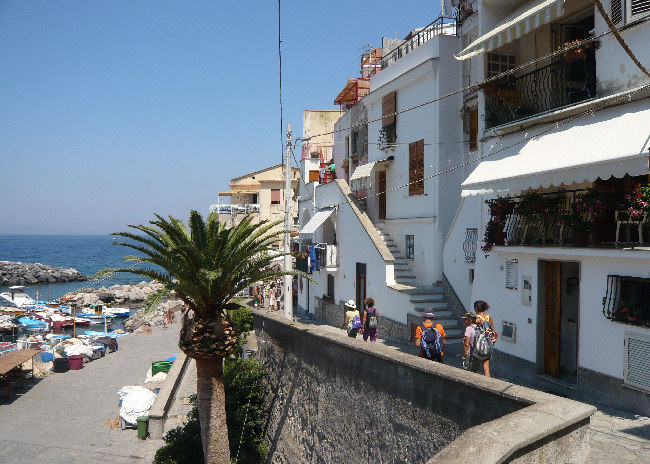 Borgo di Marina_della_Lobra