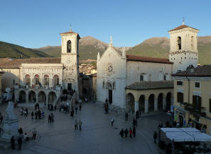 Piazza_San_Benedetto Norcia