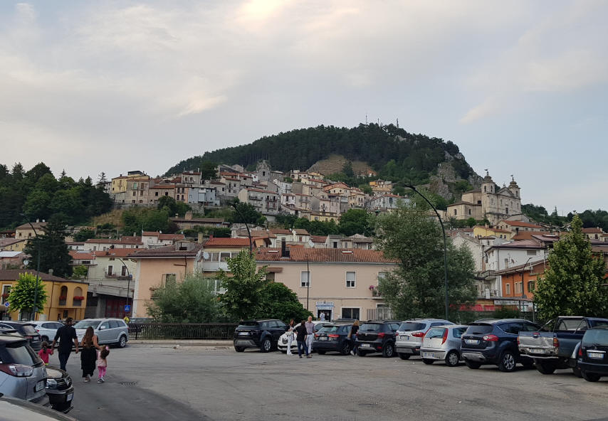 Castel di Sangro Piazza Mercato