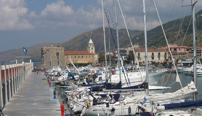 Il porto di Acciaroli