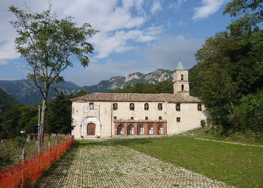 Santuario di Campagna