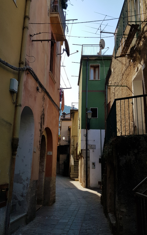 Controne vicolo in centro storico