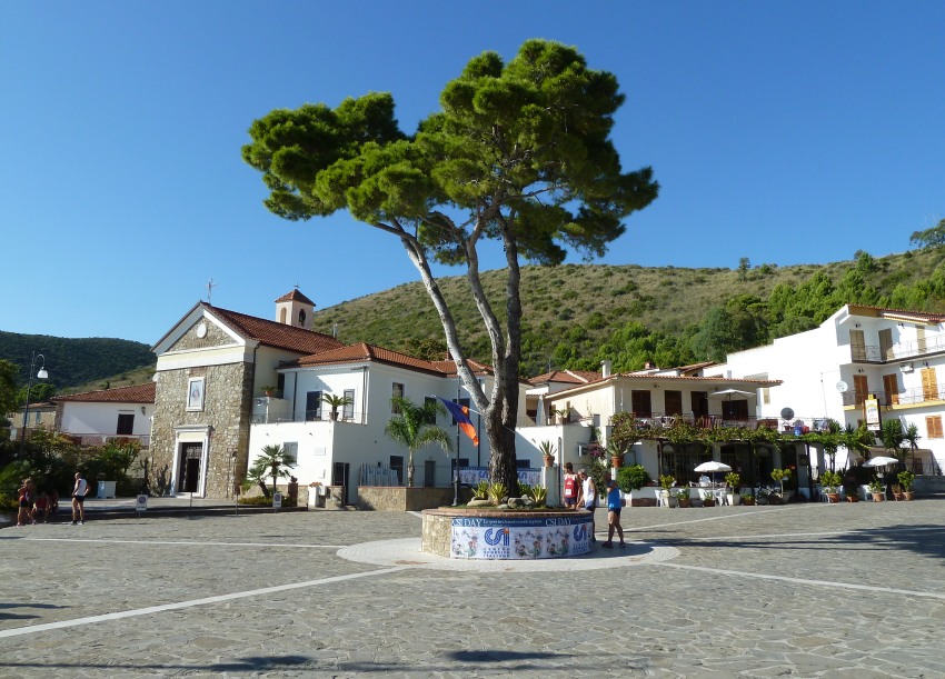 Ogliastro_Marina