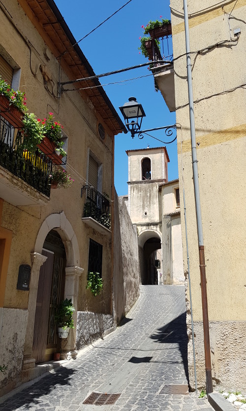 Teggiano Chisa di SantAndrea