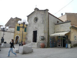 Capoliveri: Chiesetta in Piazza Garibaldi