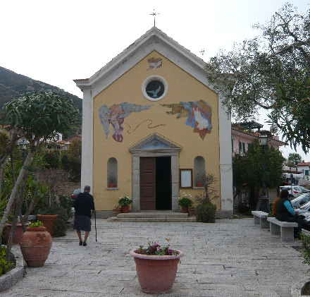 Facciata della Chiesa di Chiessi